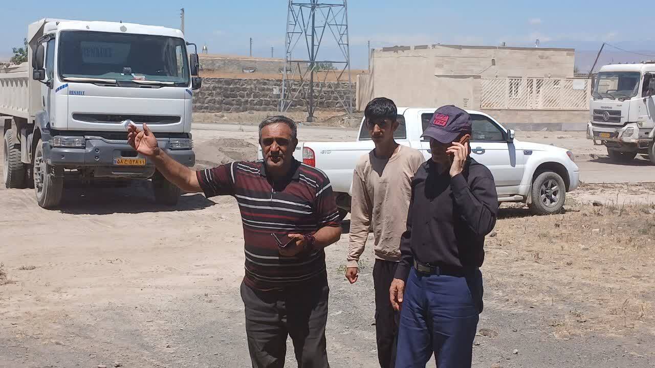 تداوم امدادرسانی و خدماترسانی در روستاهای سیلزده بورالان ماکو تداوم امدادرسانی و خدماترسانی در روستاهای سیلزده بورالان ماکو