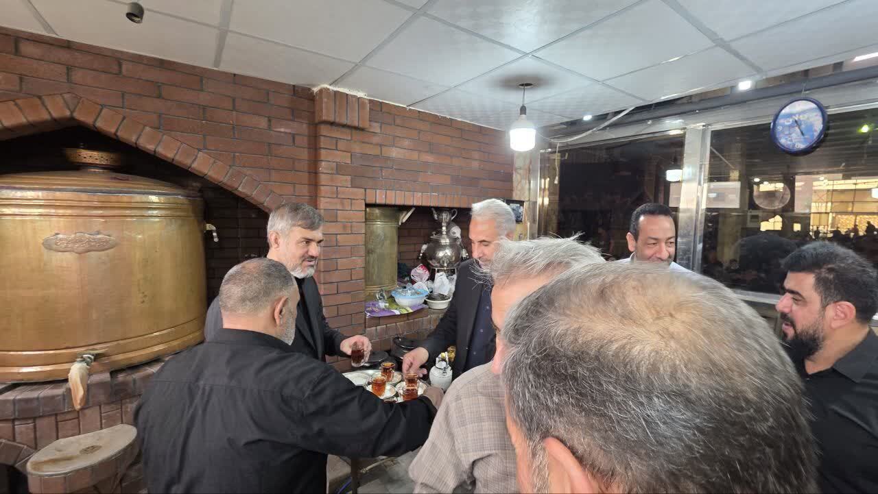 پیگیری مشکل پارکینگ صفه عزاخانه بازار با همکاری شهرداری