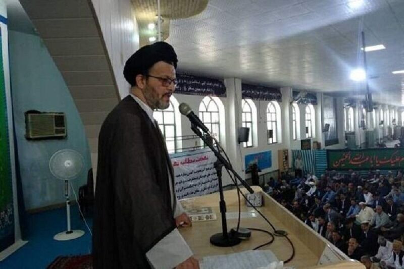 توکل، عقلانیت و مردمباوری راز ماندگاری رهبر شهید است توکل، عقلانیت و مردمباوری راز ماندگاری رهبر شهید است