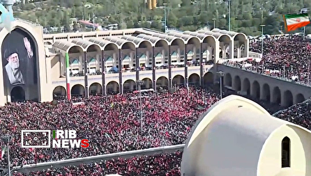 نماز بر پیکر امام مجاهد شهید با حضور میلیونی مردم و مسئولان