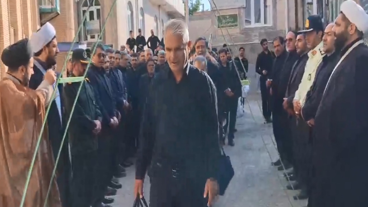 اعزام ۳ دستگاه اتوبوس از چاراویماق برای حضور در مراسم تشییع پیکر رهبر شهید انقلاب اسلامی