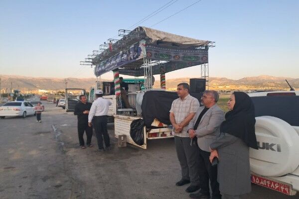 استقرار موکب سیار راه و شهرسازی کهگیلویه و بویراحمد در مسیر زائران تشییع رهبر شهید