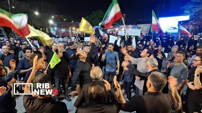 اجتماع شبانه ساکنان کیش در صد و بیست و نهمین شب از حماسه خیابان اجتماع شبانه ساکنان کیش در صد و بیست و نهمین شب از حماسه خیابان