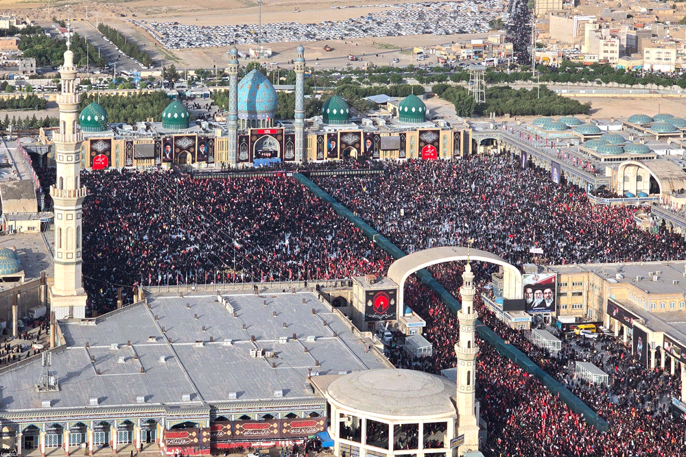 شبکه ارتباطی مسیر تشییع در قم پایدار است