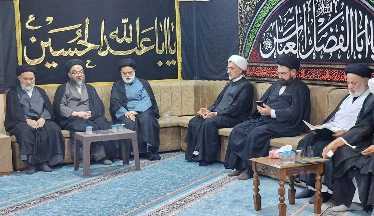 دیدار فرزند ارشد شهید امت با جمعی از علما عراق دیدار فرزند ارشد شهید امت با جمعی از علما عراق