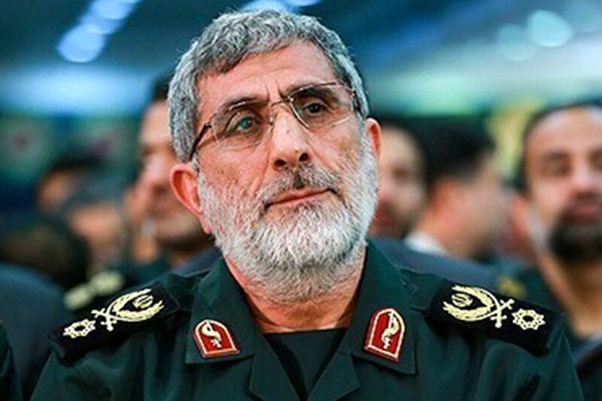 تشییع امام شهید نمایش وحدت مسلمین و تنفر از استکبار بود تشییع امام شهید نمایش وحدت مسلمین و تنفر از استکبار بود