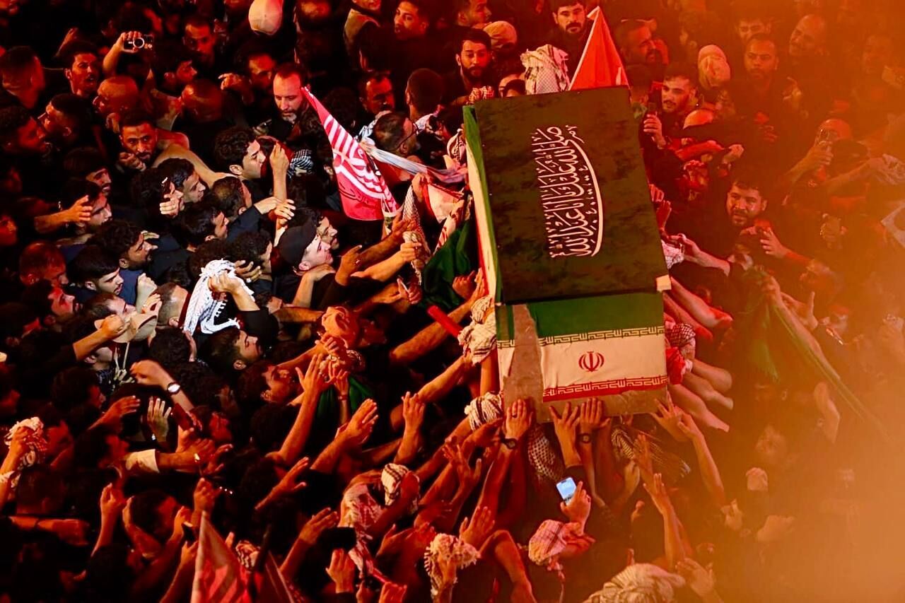 پایان مراسم وداع با امام شهید امت در کربلای معلی پایان مراسم وداع با امام شهید امت در کربلای معلی