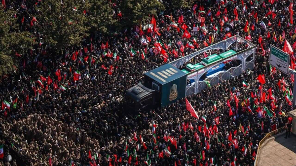 از حرم نور تا حریم خورشید ؛ بدرقه ای به وسعت یک ایران دلتنگی