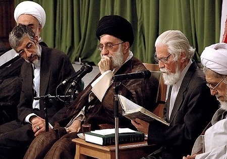 زبان فارسی؛ ستون هویت و تمدن ایرانی ـ اسلامی در منظومه فکری رهبر شهید زبان فارسی؛ ستون هویت و تمدن ایرانی ـ اسلامی در منظومه فکری رهبر شهید