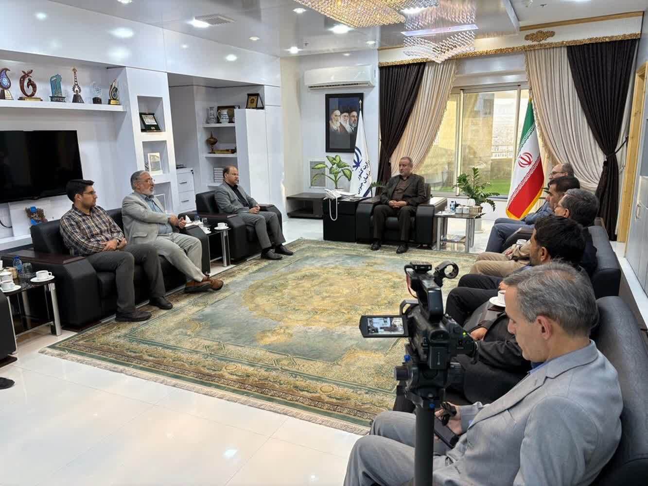 کاهش سهمیه آرد در انتظار نانوایانی که نان بی کیفیت تحویل مردم دهند کاهش سهمیه آرد در انتظار نانوایانی که نان بی کیفیت تحویل مردم دهند