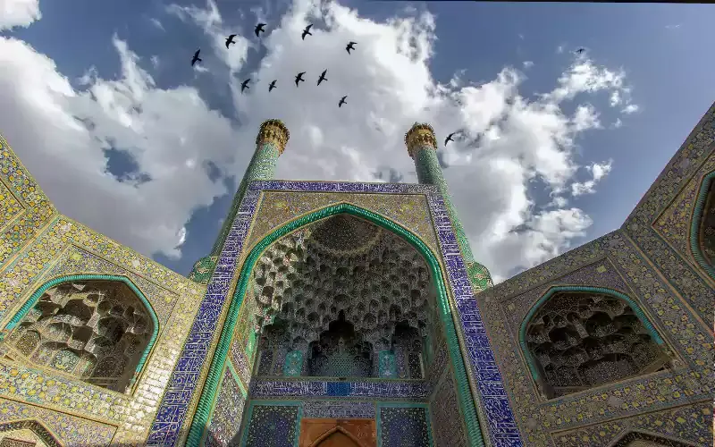 تحقق مسجد تراز اسلامی در گرو همافزایی حوزه علمیه و کانونهای مساجد خوزستان تحقق مسجد تراز اسلامی در گرو همافزایی حوزه علمیه و کانونهای مساجد خوزستان
