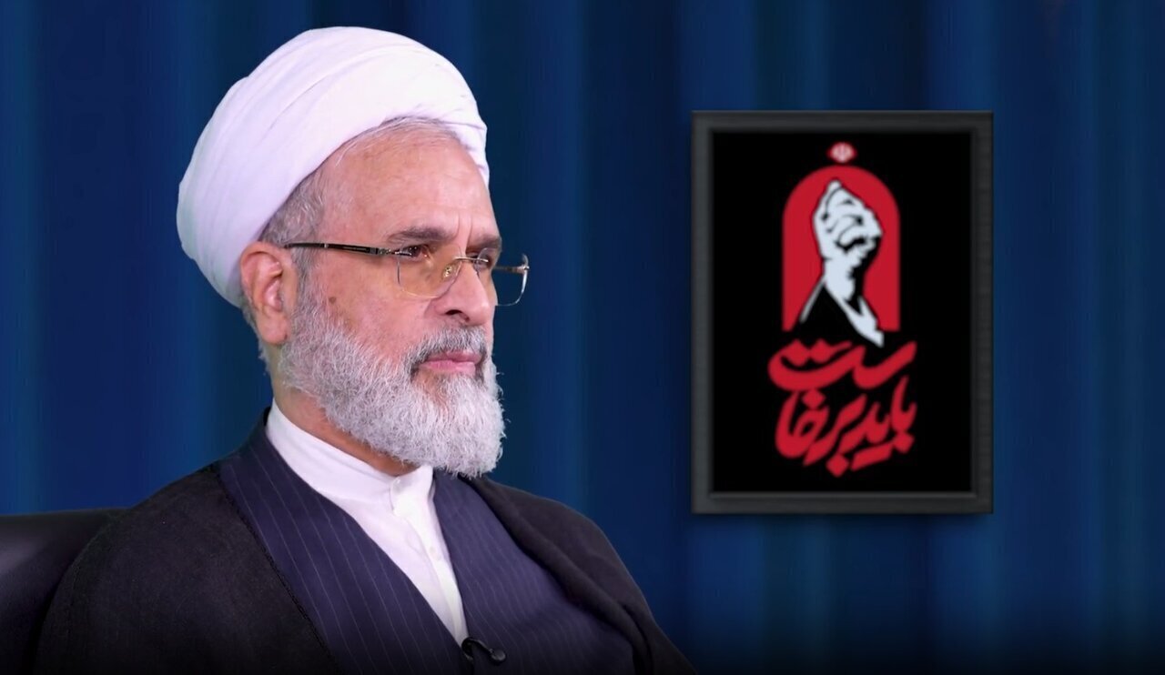 انتقام و خونخواهی امام شهید به آمد و شد دولتها و اشخاص مرتبط نیست / تفاهمنامه تمام شد؛ مذاکرات را ادامه ندهید انتقام و خونخواهی امام شهید به آمد و شد دولتها و اشخاص مرتبط نیست / تفاهمنامه تمام شد؛ مذاکرات را ادامه ندهید
