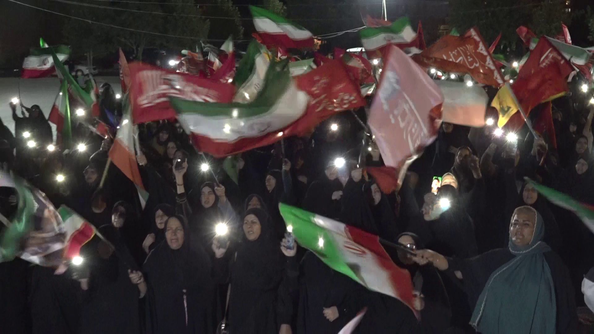 مردم همدان همچنان حماسه سازان میدان