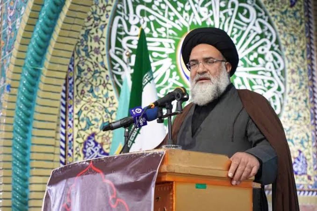 صلح با دشمن جنگافروز، ذلت و خیانت است صلح با دشمن جنگافروز، ذلت و خیانت است