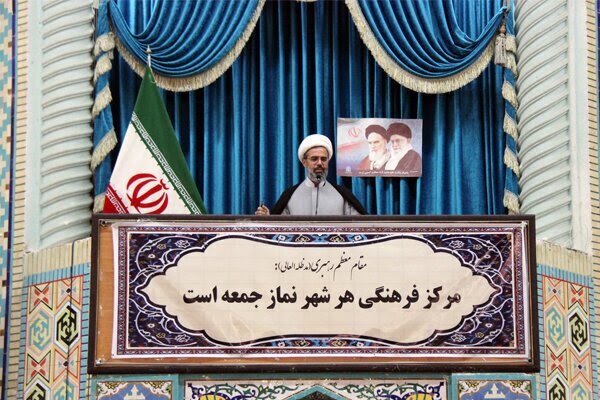 خونخواهی رهبر شهید و شهیدان نظام مطالبه ملی و تکلیف شرعی است خونخواهی رهبر شهید و شهیدان نظام مطالبه ملی و تکلیف شرعی است