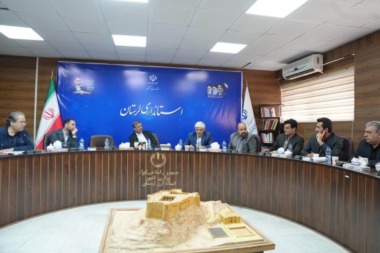 استاندارلرستان بر ضرورت تسریع در روند اجرای این طرح و هماهنگی بینبخشی دستگاههای مرتبط تاکید کرد. استاندارلرستان بر ضرورت تسریع در روند اجرای این طرح و هماهنگی بینبخشی دستگاههای مرتبط تاکید کرد.