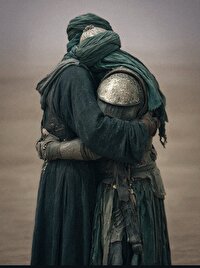 دو دست داده و چشم و سر و تن و جان را ...