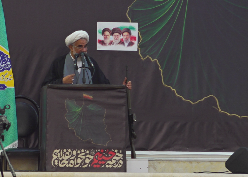 اما جمعه بندرعباس: حمایت از رزمندگان وظیفه همه ما است